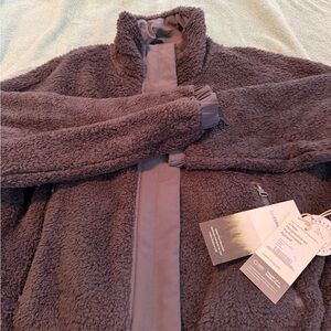 Vuori Cozy Sherpa Jacket Charcoal Grey